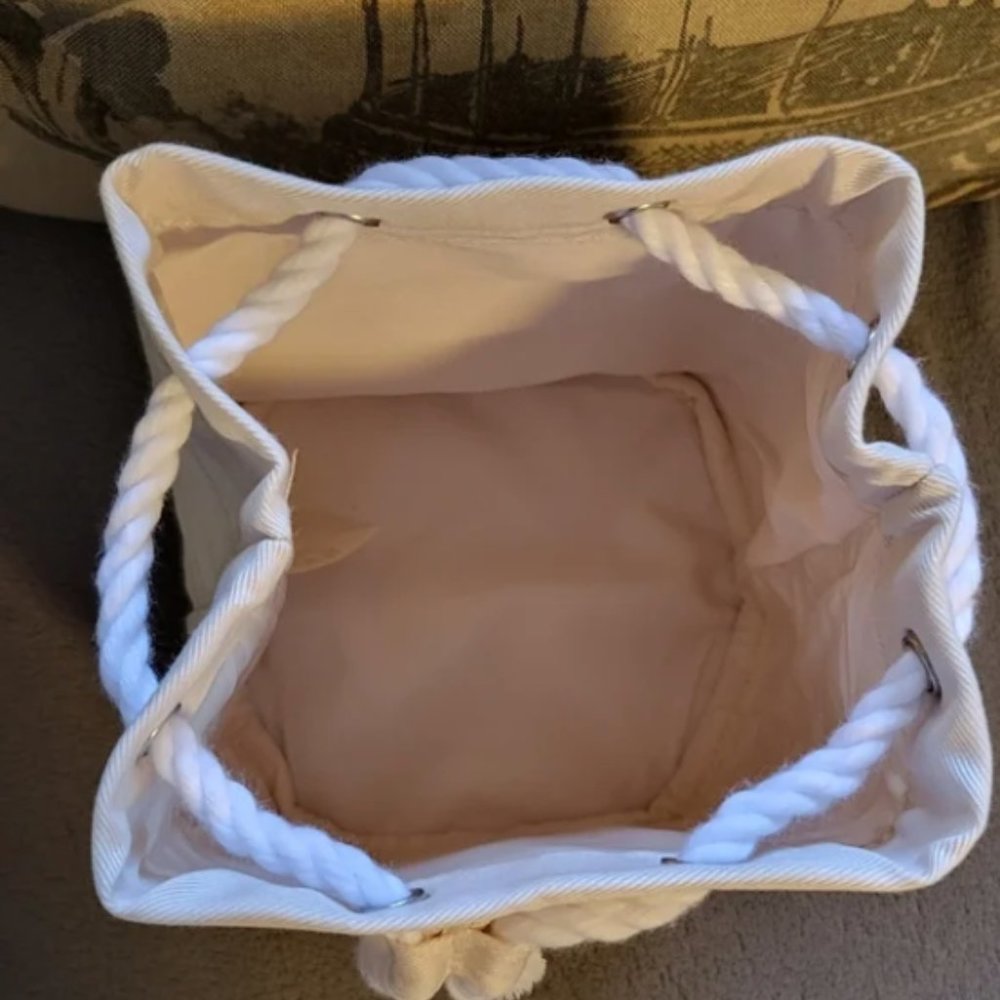 Dior Beaute Drawstring Pouch - image 7